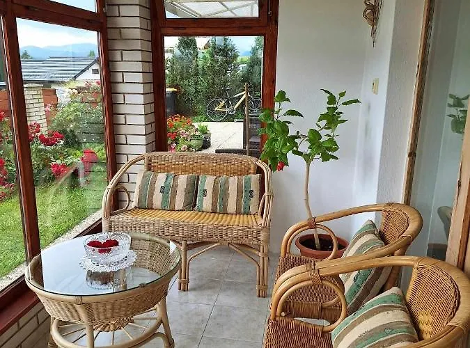 Pod Maliarkou * Vychodna